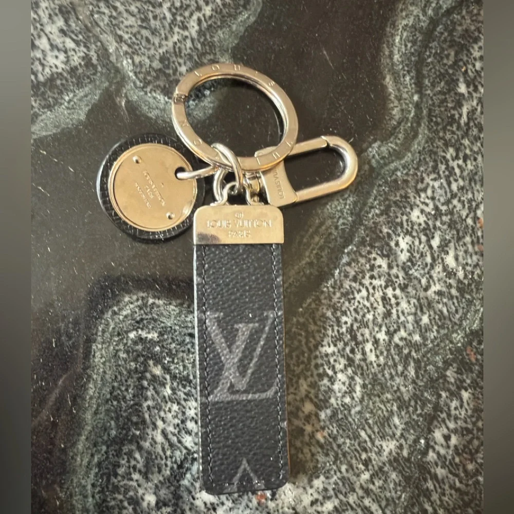 Monogram Eclipse Dragonne Bag Charm & Key Holder - Picture 3 of 6